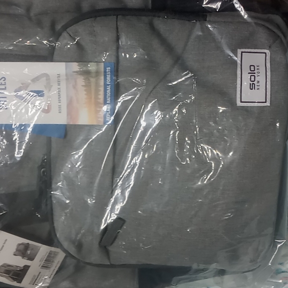 Solo Re:Claim Backpack - Picture 4 of 10